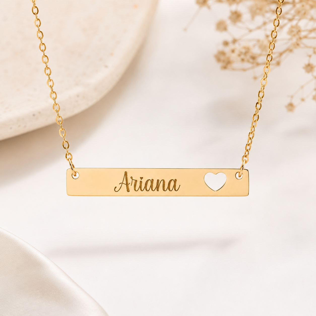 Collar Personalizado con Nombre en Acero Inoxidable Dorado | Custom Stainless Steel Name Bar Necklace for Women