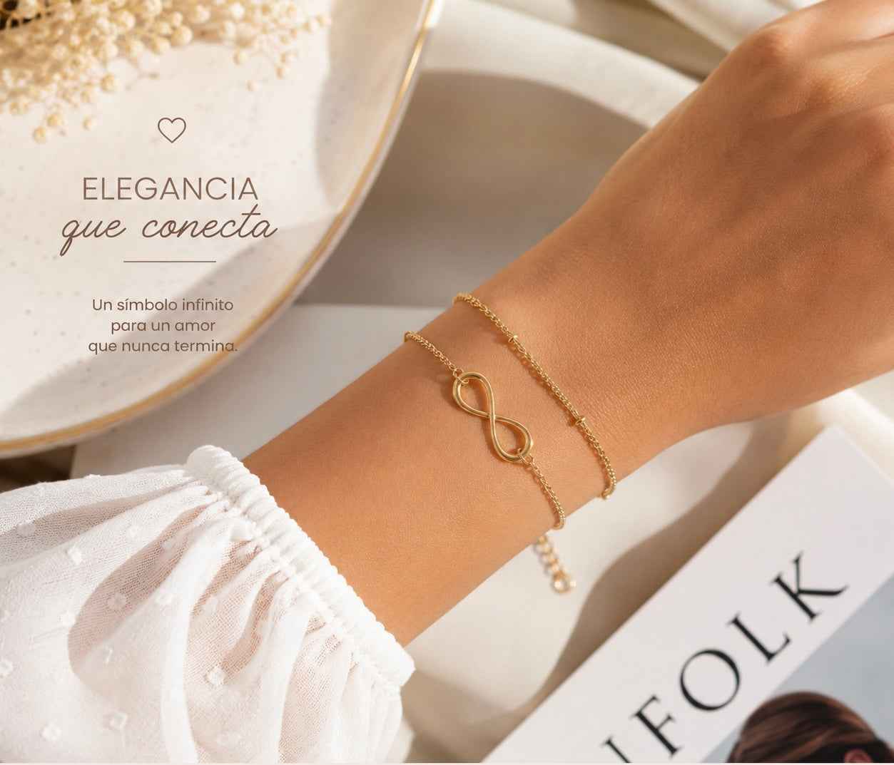Dainty Infinity Bracelet for Women | Pulsera Dorada Minimalista | Elegant Jewelry Gift for Her
