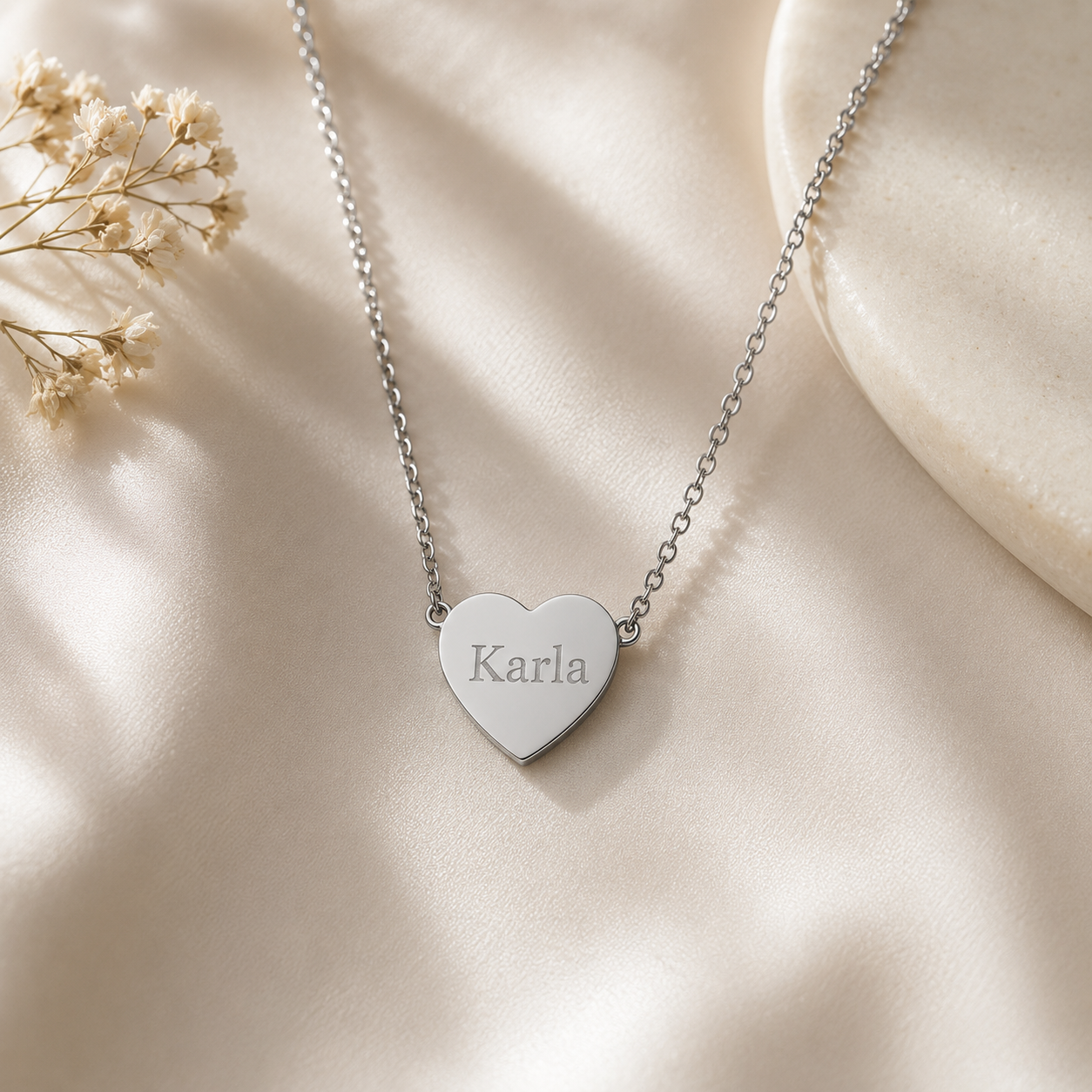 Collar Corazón Personalizado en Acero Inoxidable | Personalized Heart Name Necklace for Women