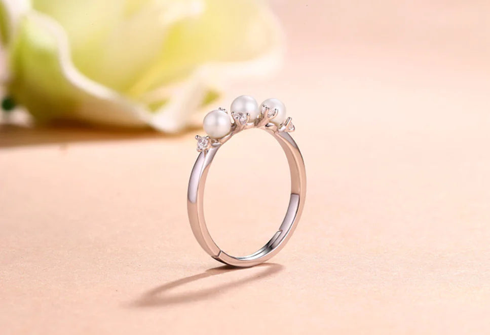 Anillo Elegante de Perla en Plata Esterlina 925