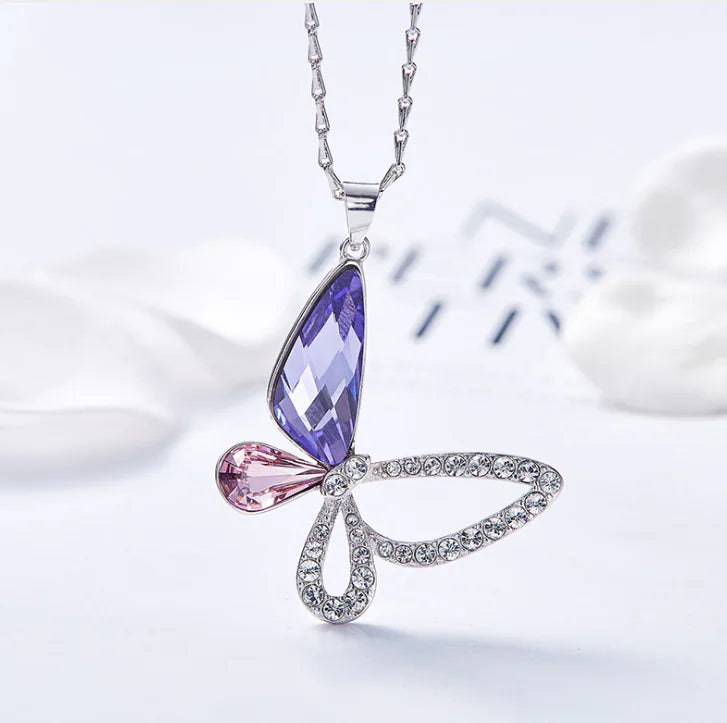 Butterfly Wings Necklace in 925 Silver