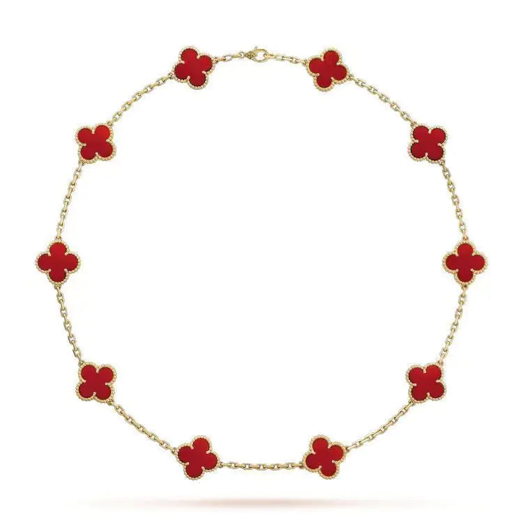 Collar de Ágata Negra Dorada con Colgante de Trébol